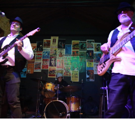 Skin Blues Trio Julho/2024