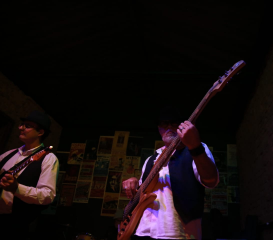 Skin Blues Trio Julho/2024