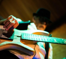 Skin Blues Trio Janeiro 2025