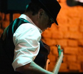 Skin Blues Trio Janeiro 2025