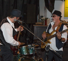 Skin Blues Trio 2022